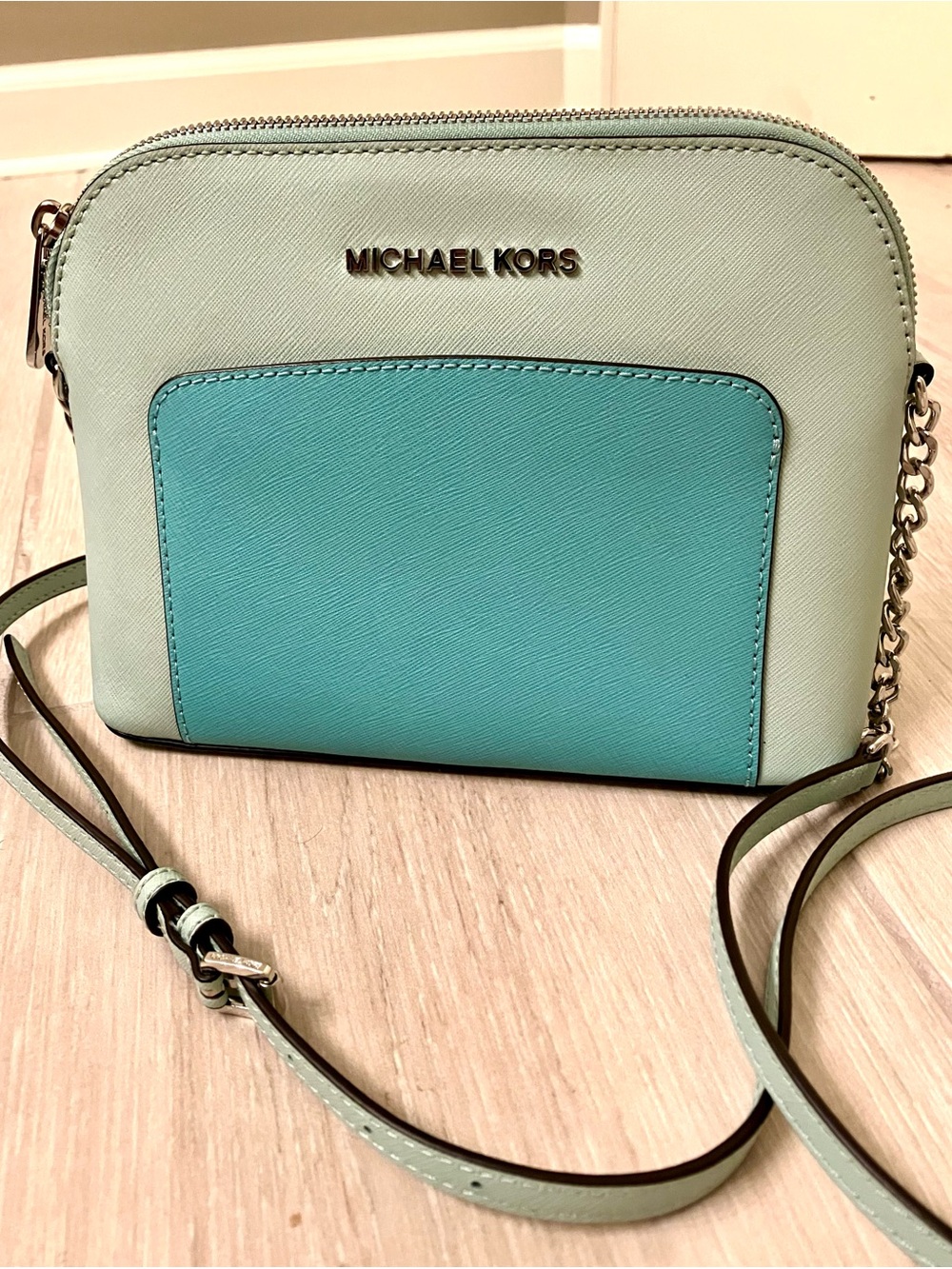 Michael Kors Crossbody Purse